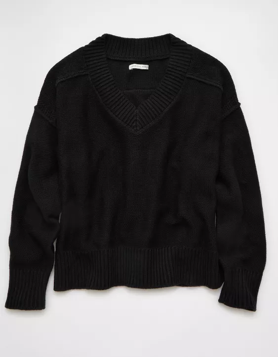 AE Long Weekend V-Neck Sweater - Image 3