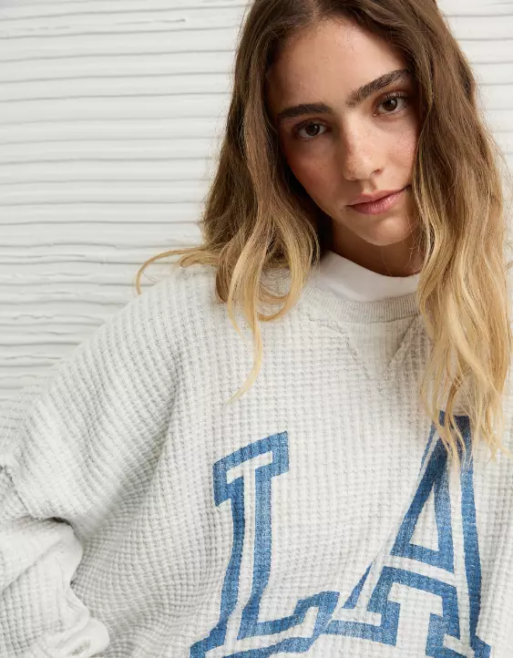 AE Big Hug Crew Neck Waffle Sweatshirt - Image 8