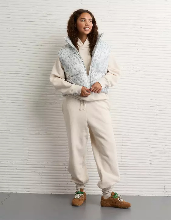 AE Puffer Vest - Image 5