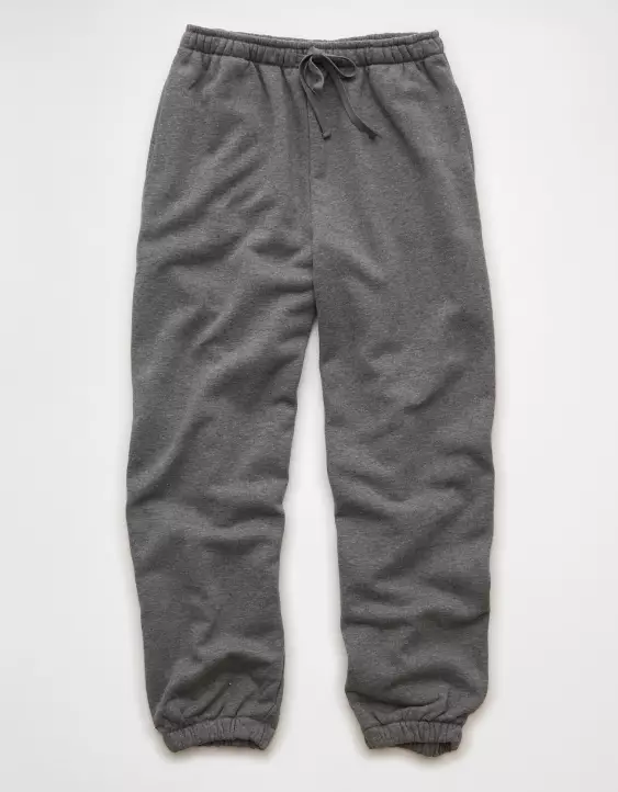 AE Everyday Luxe Sweatpant - Image 3