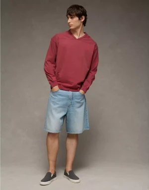 AE Boxy Long-Sleeve V-Neck T-Shirt