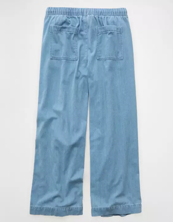 AE Cozy Dreamy Drape Low-Rise Ultra Wide-Leg Jean - Image 4