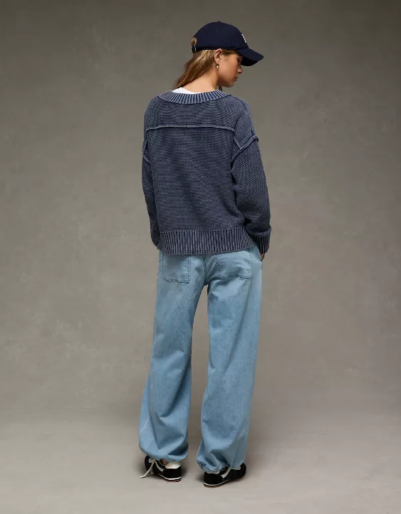 AE Long Weekend V-Neck Sweater - Image 2