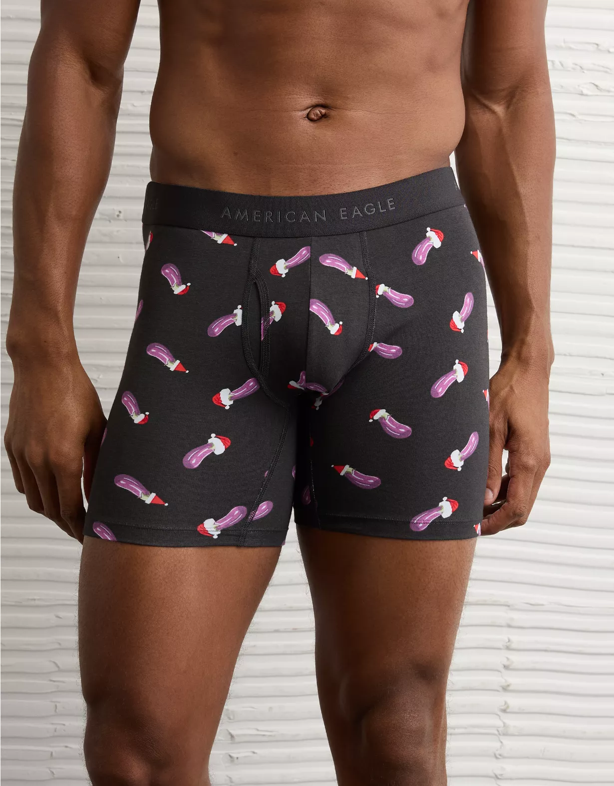 AEO Men's Eggplant Santa 6" Classic Boxer Brief