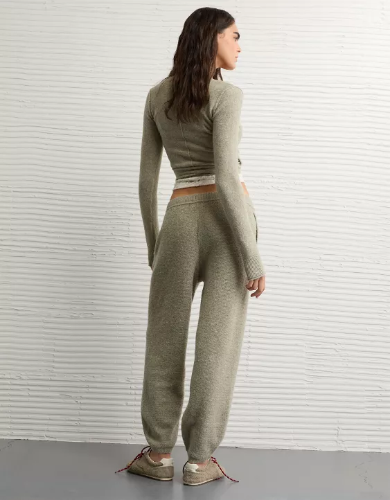 AE Cozy Sweatpant - Image 2