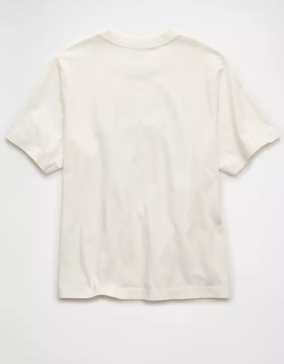 AE Everyday Luxe Graphic T-Shirt - Image 4