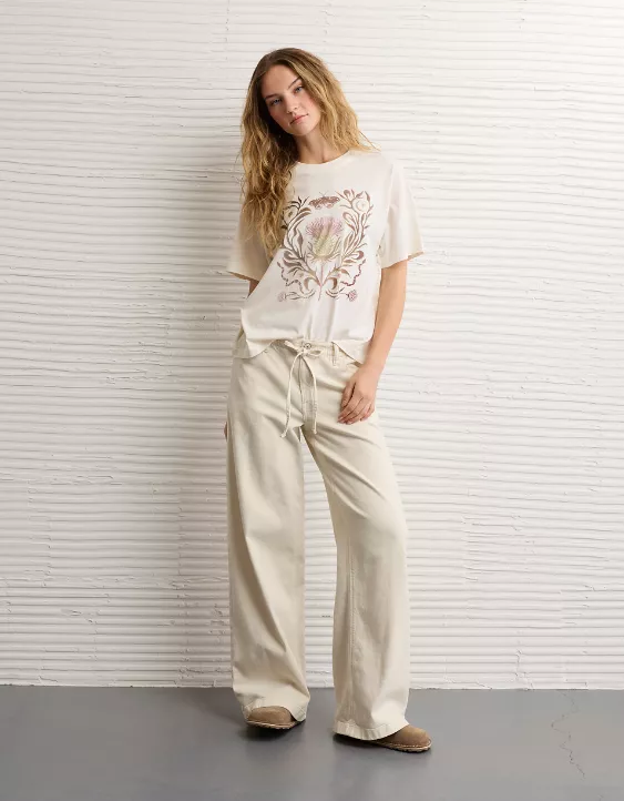 AE Everyday Luxe Graphic T-Shirt - Image 5