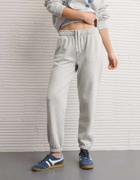 AE High-Waisted Sweatpant - Image 7